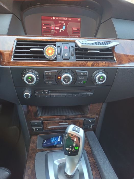 Vand  BMW E60 523i 2007