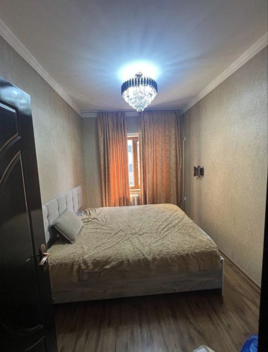 Продаётся на Карасу-6 5ком