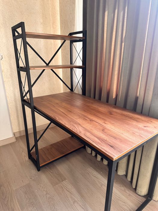 Продам лофт стол