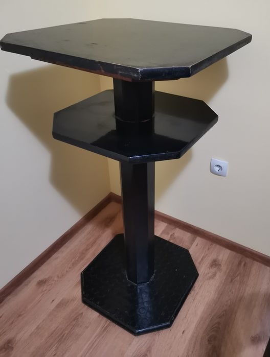 Маса за  коктейл