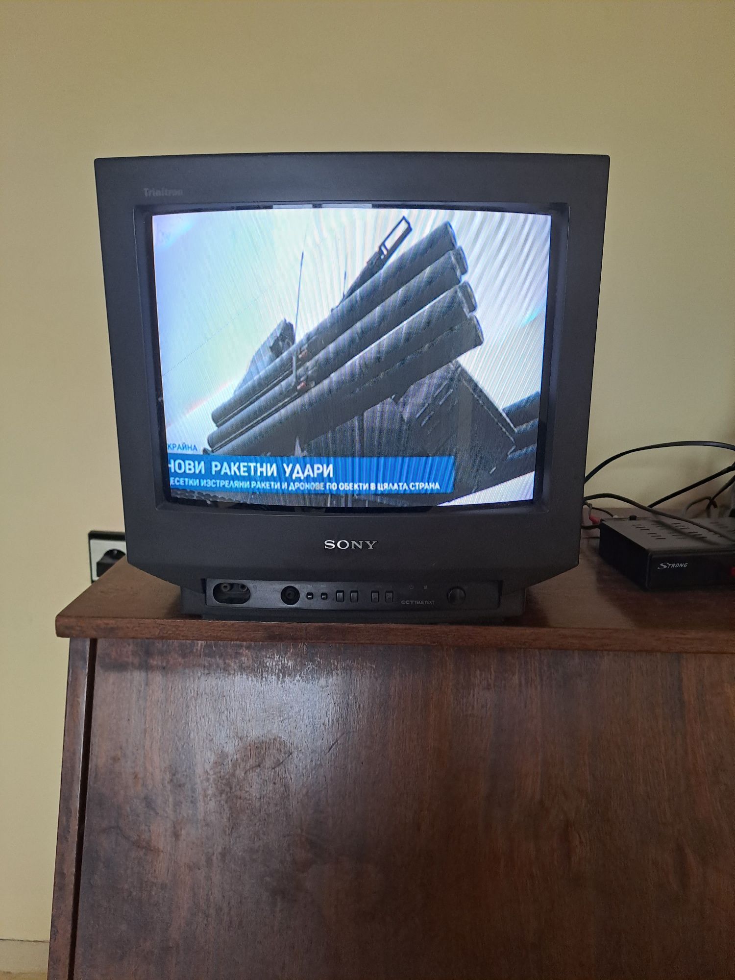 Кинескопен телевизор Sony trinitron