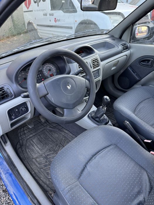 Masina de inchiriat/Inchirieri auto/Rent a car/Uz personal