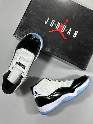 Nike Air Jordan 11 Shoes