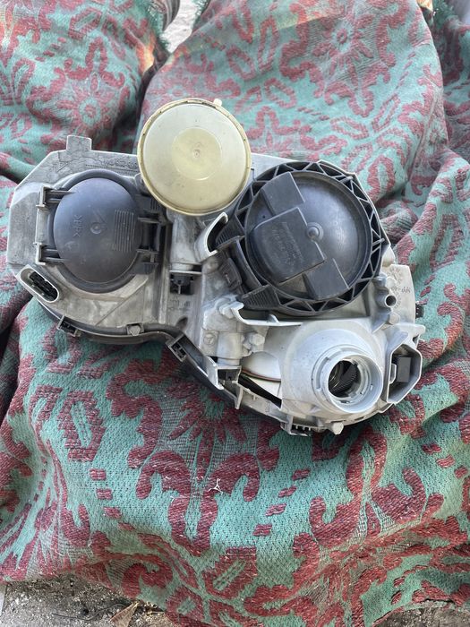 Оригинален ляв фар за мерцедес w203  фейслив