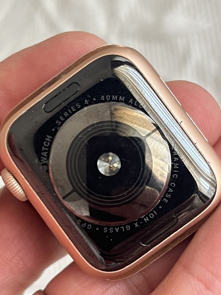 Apple watch A1977, serie 4-40 mm