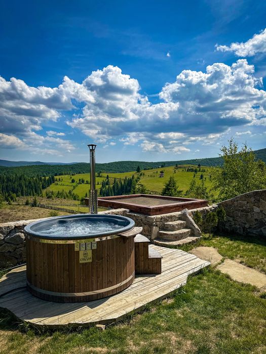 Cabana Balu, A frame cu ciubar in Apuseni , Măguri, jud. Cluj.