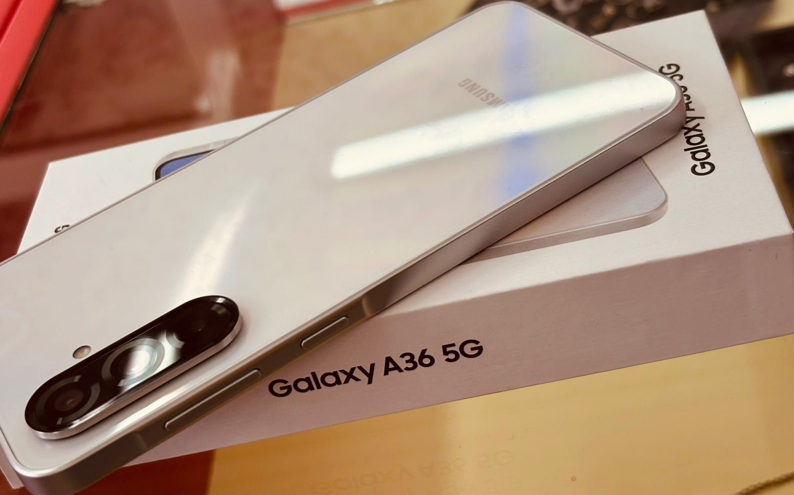 Samsung Galaxy A 36 2 г. Гаранция