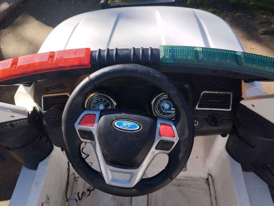 Mașinuță electrică