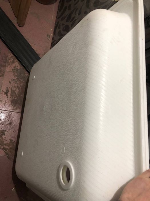 Поддон душевой новый 2 шт