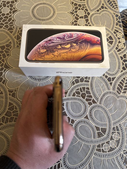 IPhone Xs xolati idyal yomkis 73% ishlashi zor aybi yoq