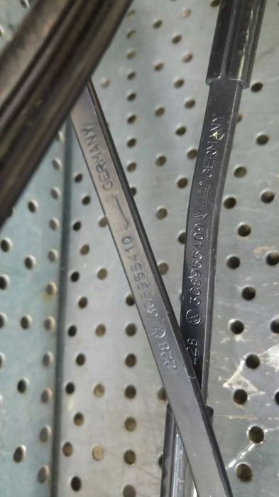 Set brate stergator parbriz vw passat cc 3c8955409 3c8955410