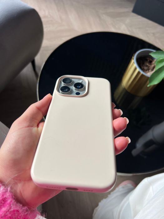 iPhone 15 Pro Max – 256GB – Natural Titanium