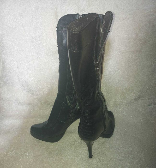 Дамски ботуши Basilia с топла подплата