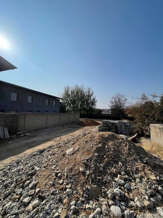 Quruq Yer 4 sotuk avliyo ota mahala