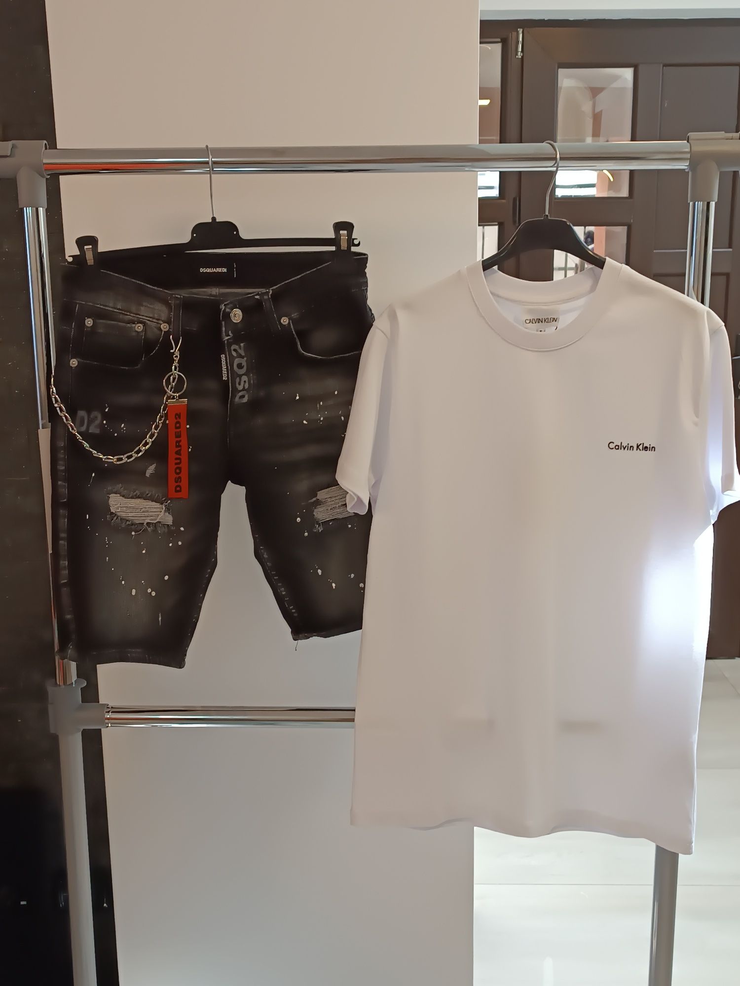 Compleu bărbați tricou și pantalon scurt de blugi Disquared