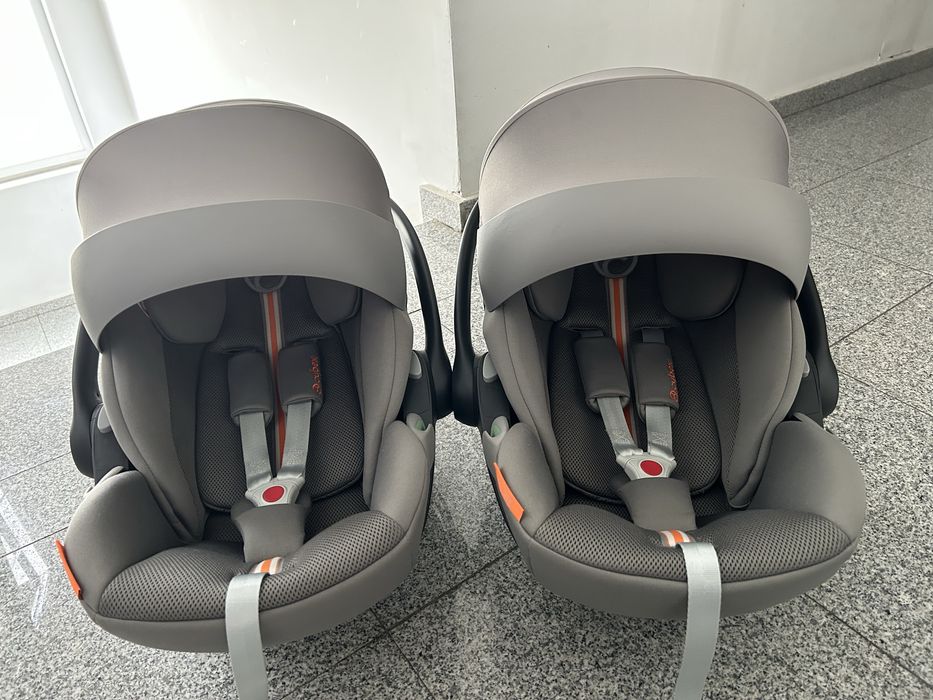 Стол за кола Cybex Cloud G i-Size Plus