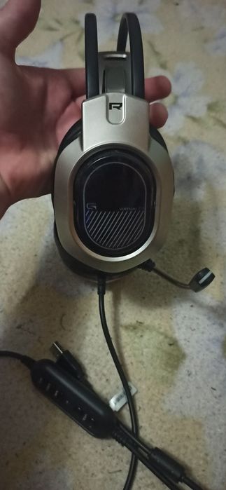 Игровые наушники