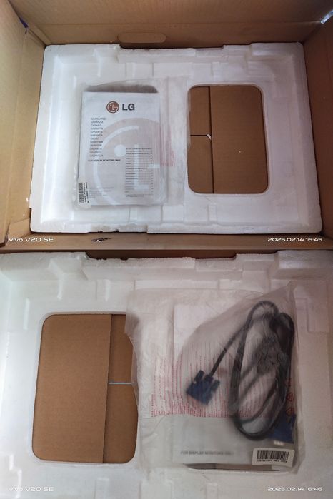 Монитор с 19-дюйм. экр., TN: LG Flatron W1942ST (2011), D-Sub, 2012 г.