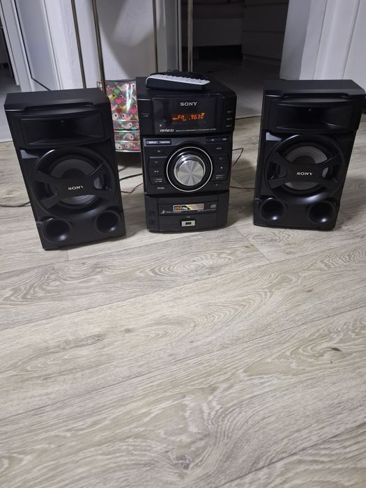 Sistem audio sony multifuncțional model HCD-EC69
