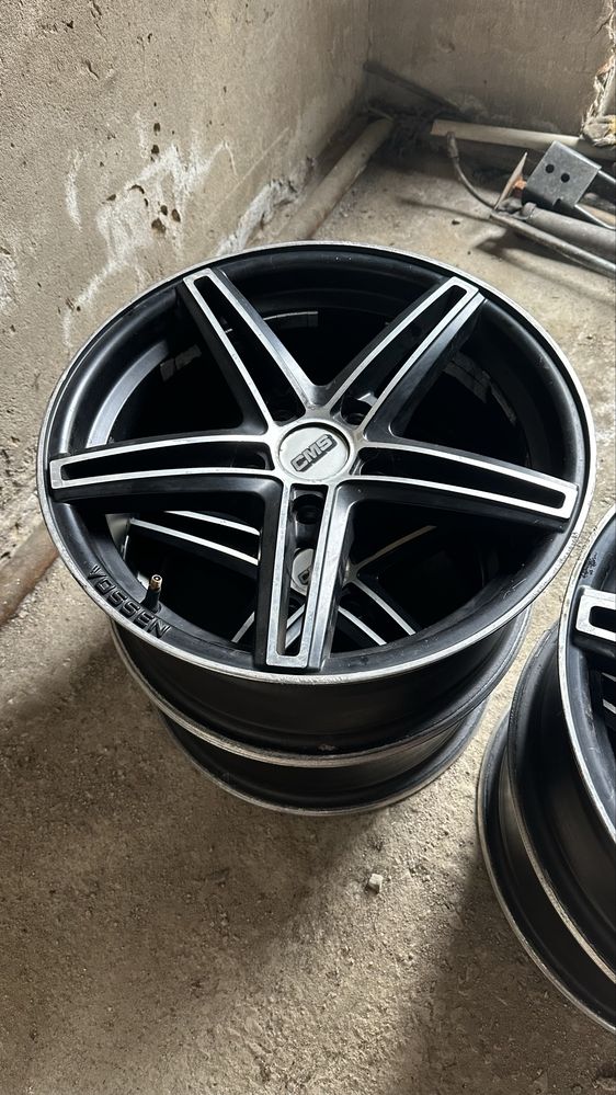 Продаётся диски Vossen R16