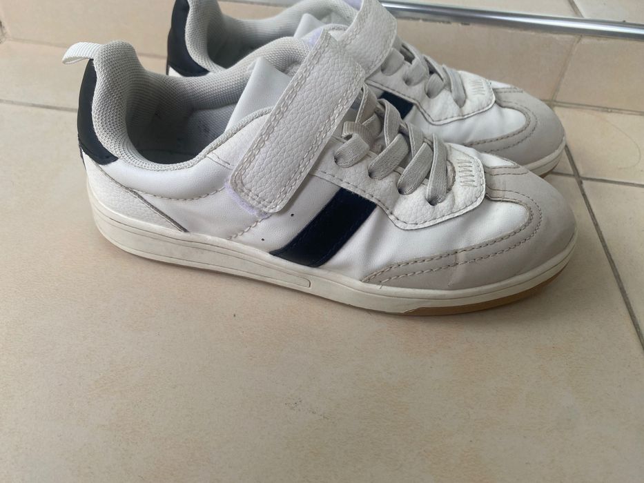 маратонки 32 размер HM