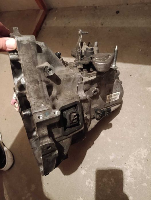 Шестстепенна ръчна скоростна кутия за Хонда CRV