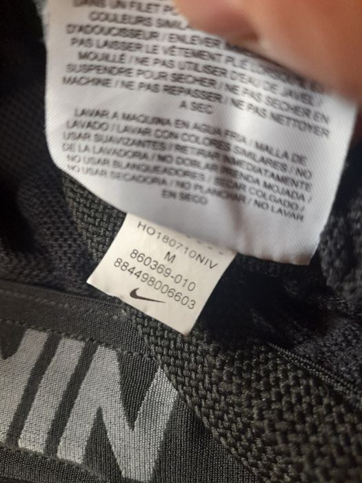 Nike dri fit мъжко долнище M- L размер.