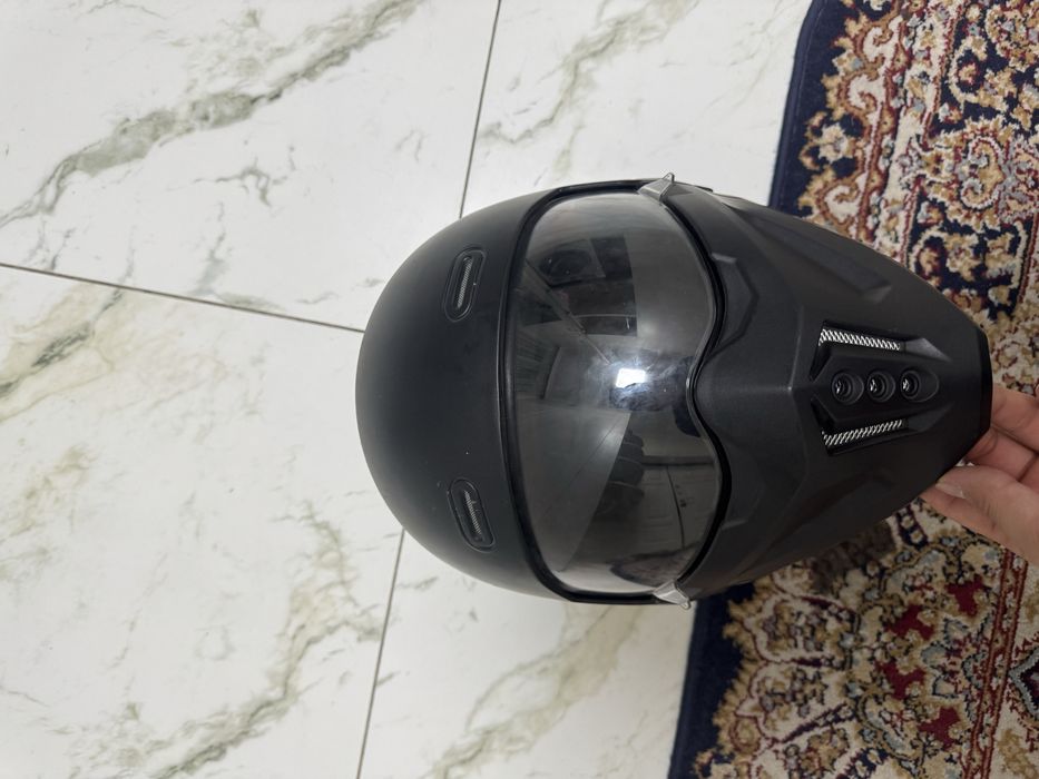 Шлем для мотоцикла-мопеда