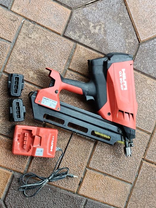 Pistol de puscat cuie HILTI GX 90-WF,  cuie pana la 90 mm