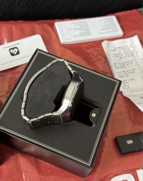48mm Huawei watch 4 Pro LTE Гаранция Технополис 2025 г. Titanium