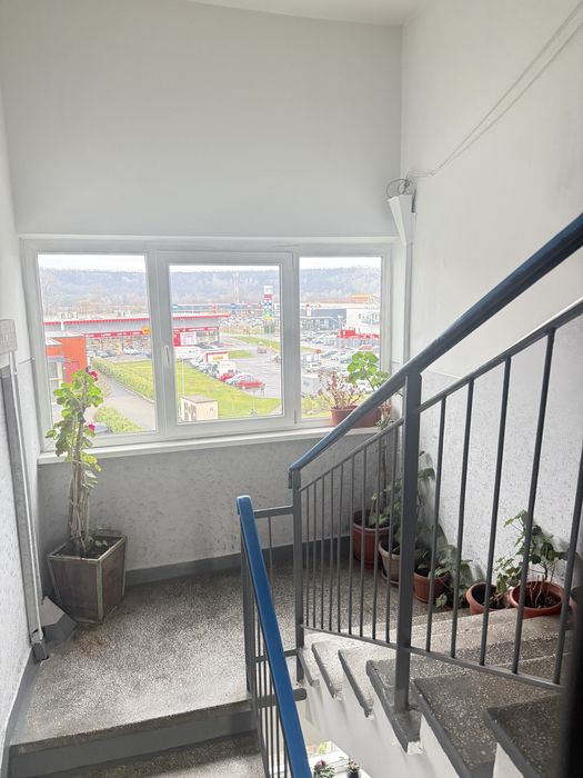 De inchiriat apartament 2 camere