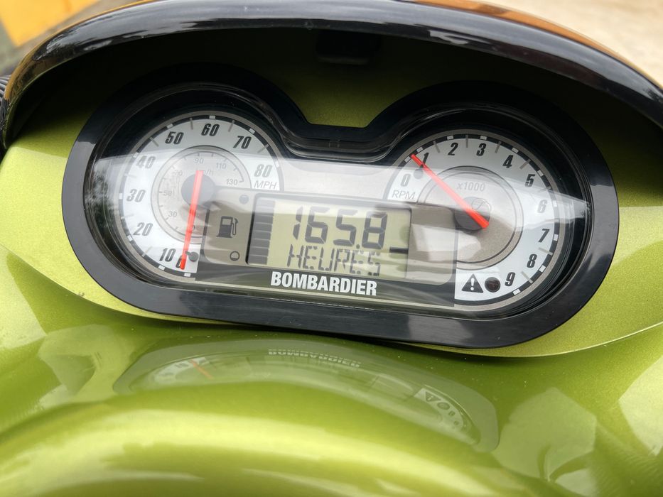 Jet ski seadoo rxp 215