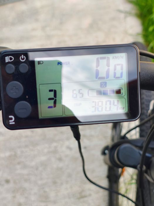 Vând bicicleta electrica