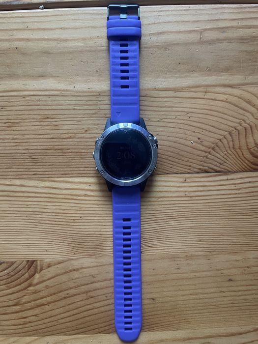 Чадовник Garmin fenix 5