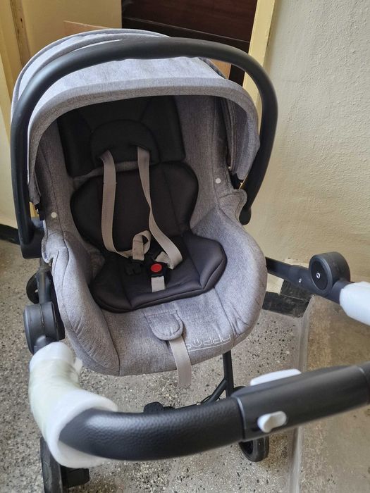 Количка за деца и новородени