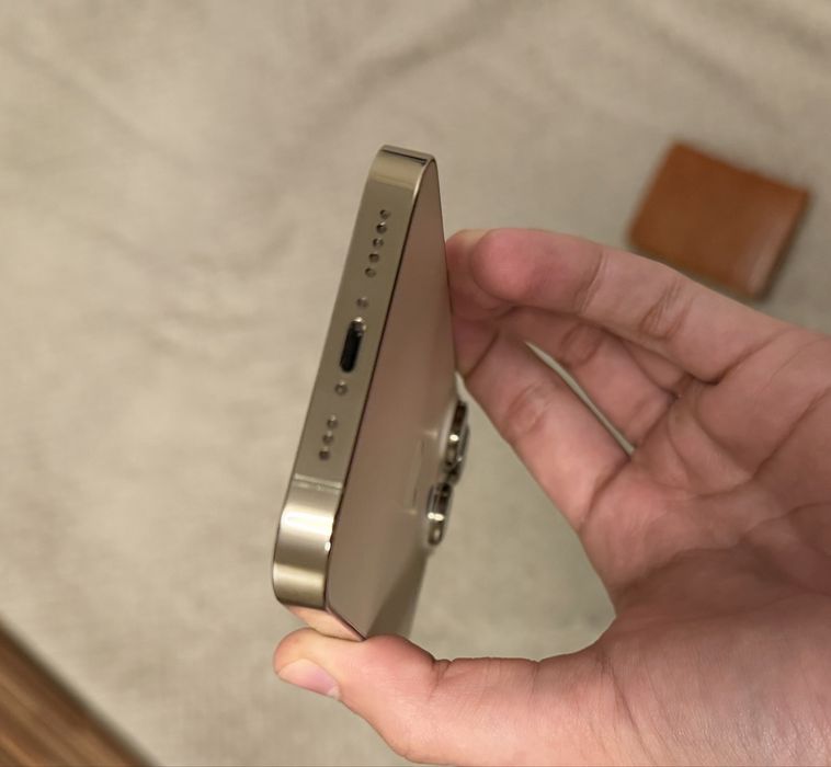 Iphone 14 pro, gold, 86%