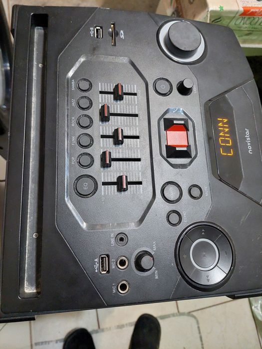 Vând Boxă novistar second-hand