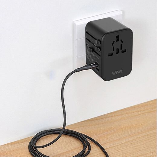 Универсальное зарядное устройство WIWU UA303 Universal Travel Adapter