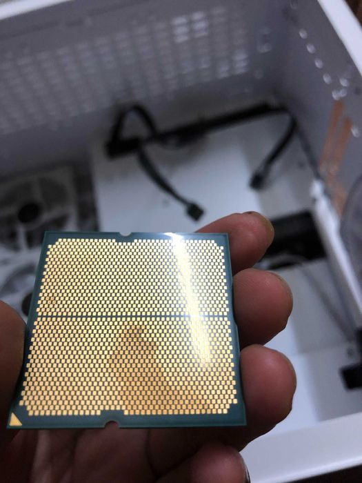 Процесор AMD Ryzen 5 7600