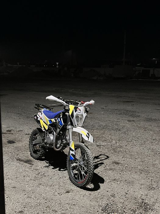 Продам мотоцыкл срочно