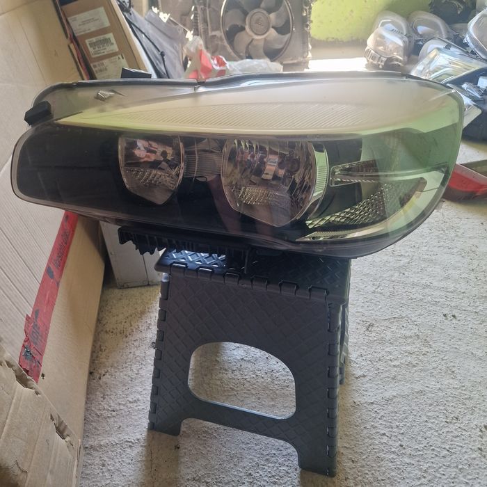 BMW 2 F45 F46  2015 ляв фар