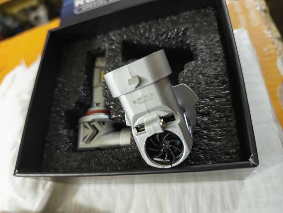 LED крушки 9005 HB3