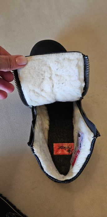 Ghete piele Rieker