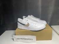 Nike Dunk Low SE Primal White