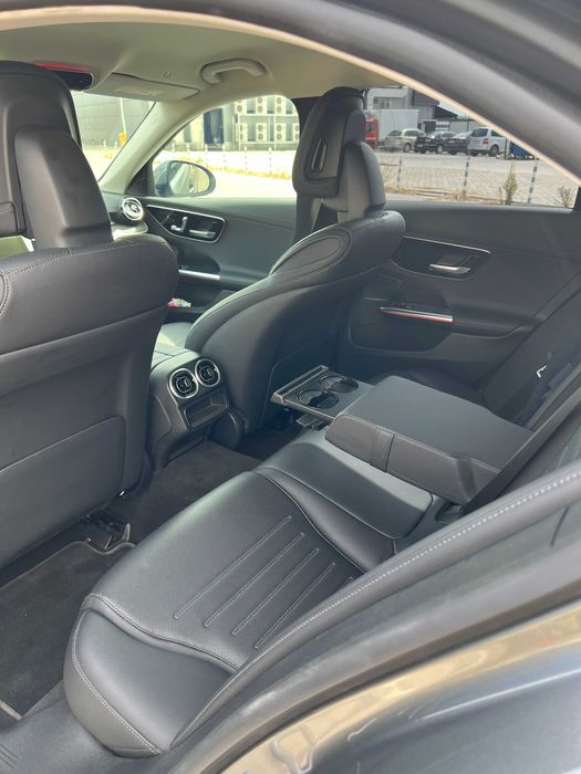 Mercedes C200 4Matic 2024 в отлично състояние