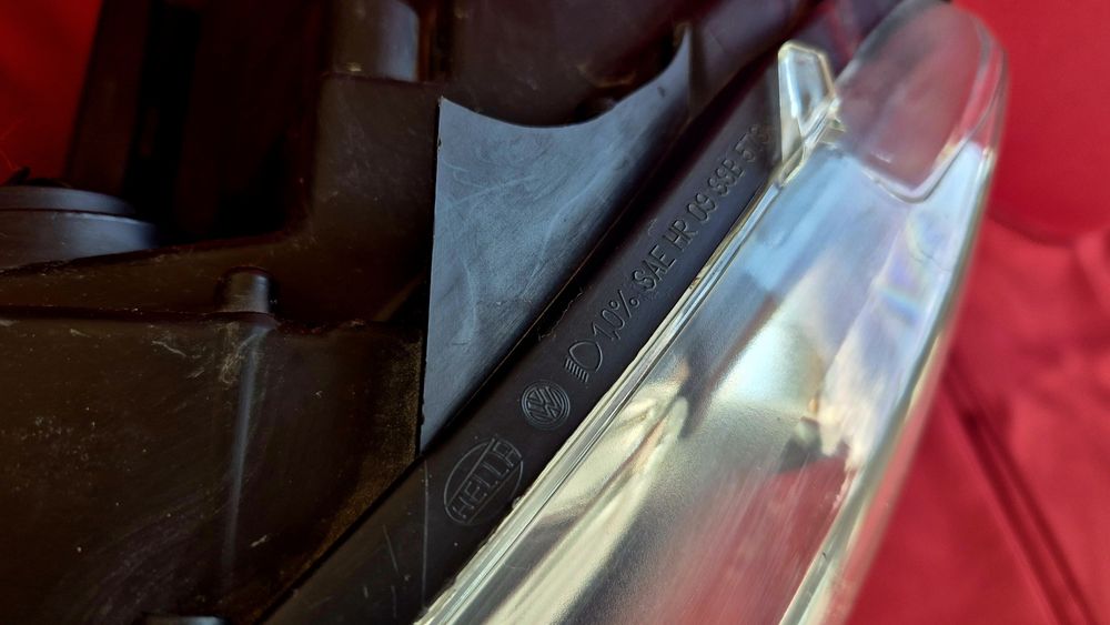 Фарове Golf 6  gti оригинални Hella