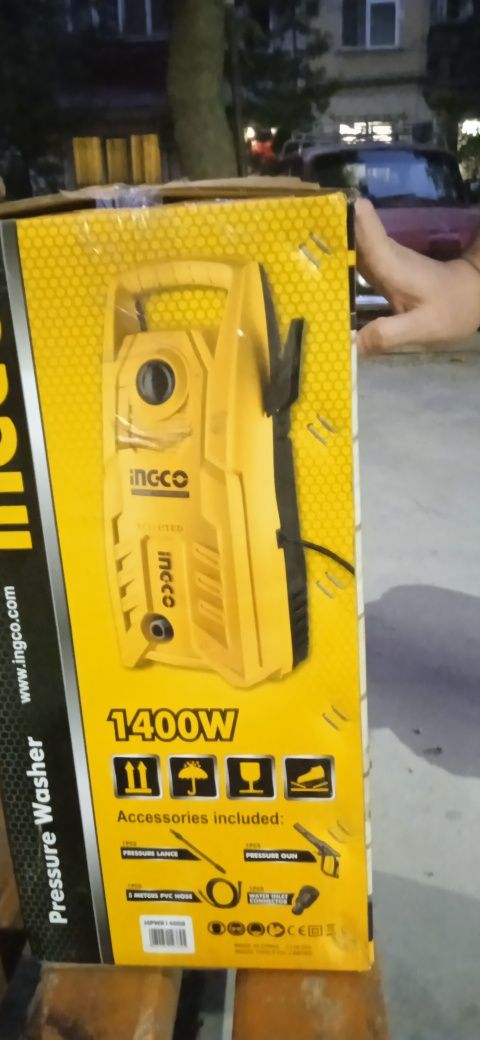 Продаю karcher новый пользовались мало