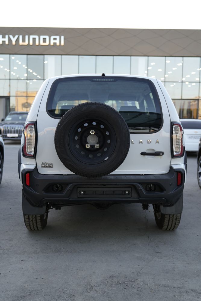 Lada Niva Legend
