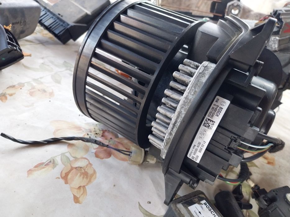 Vând piese ford mondeo 2007