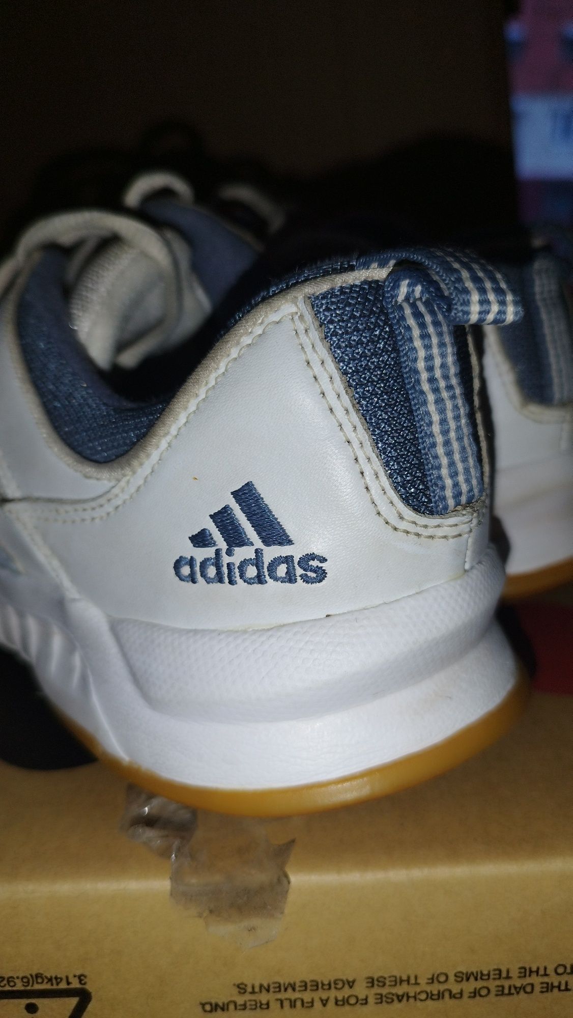 De vânzare ADIDAȘI Damă măr 40 marca originală ADIDAS